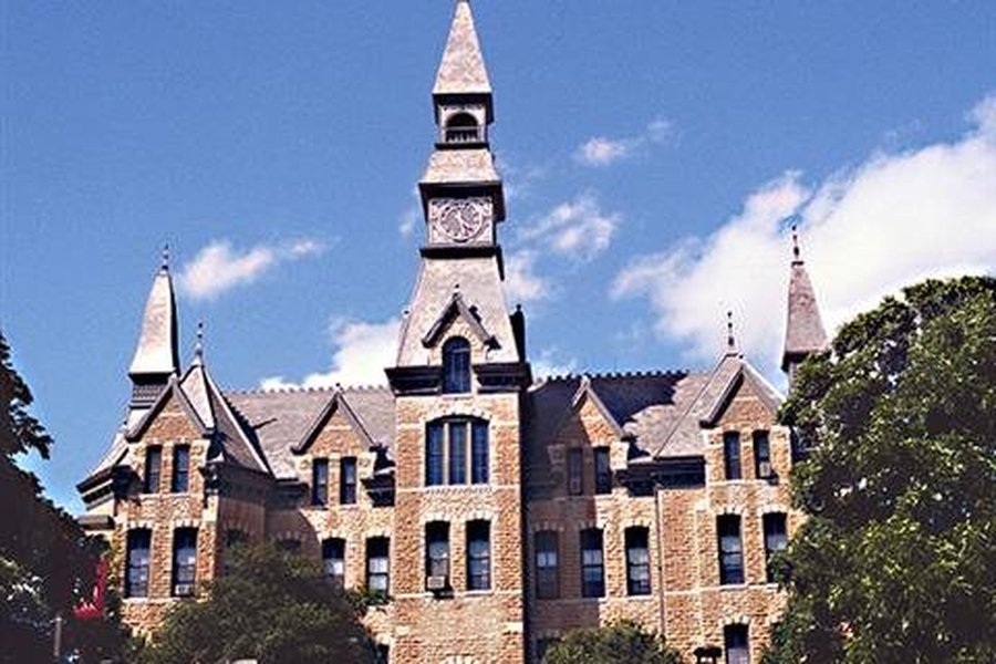 Parkville roofing services